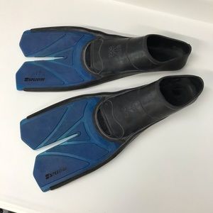 TYR Blue Split Fins Size 10-11 XL
